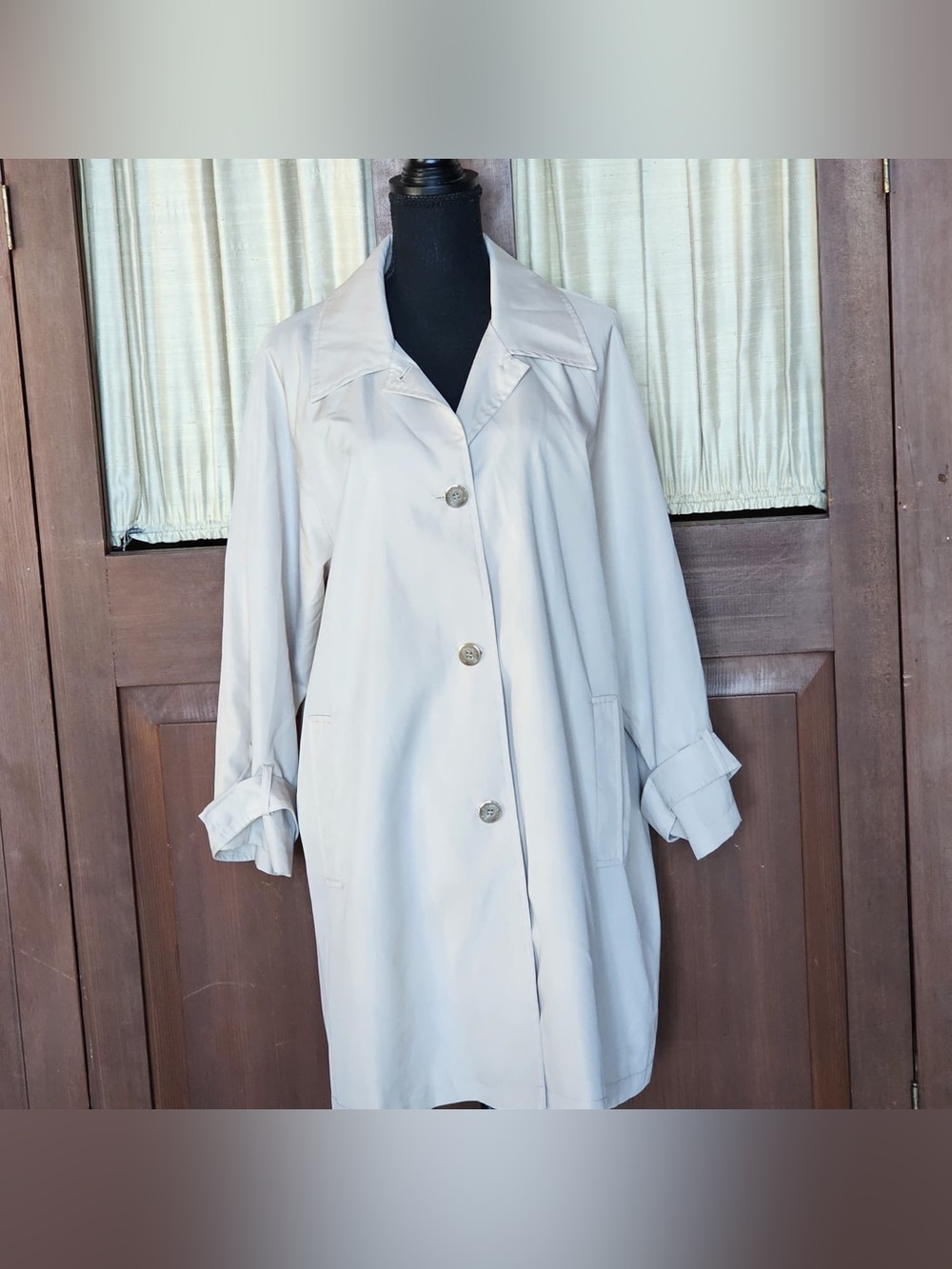 Via Spiga Light Beige Trench Coat